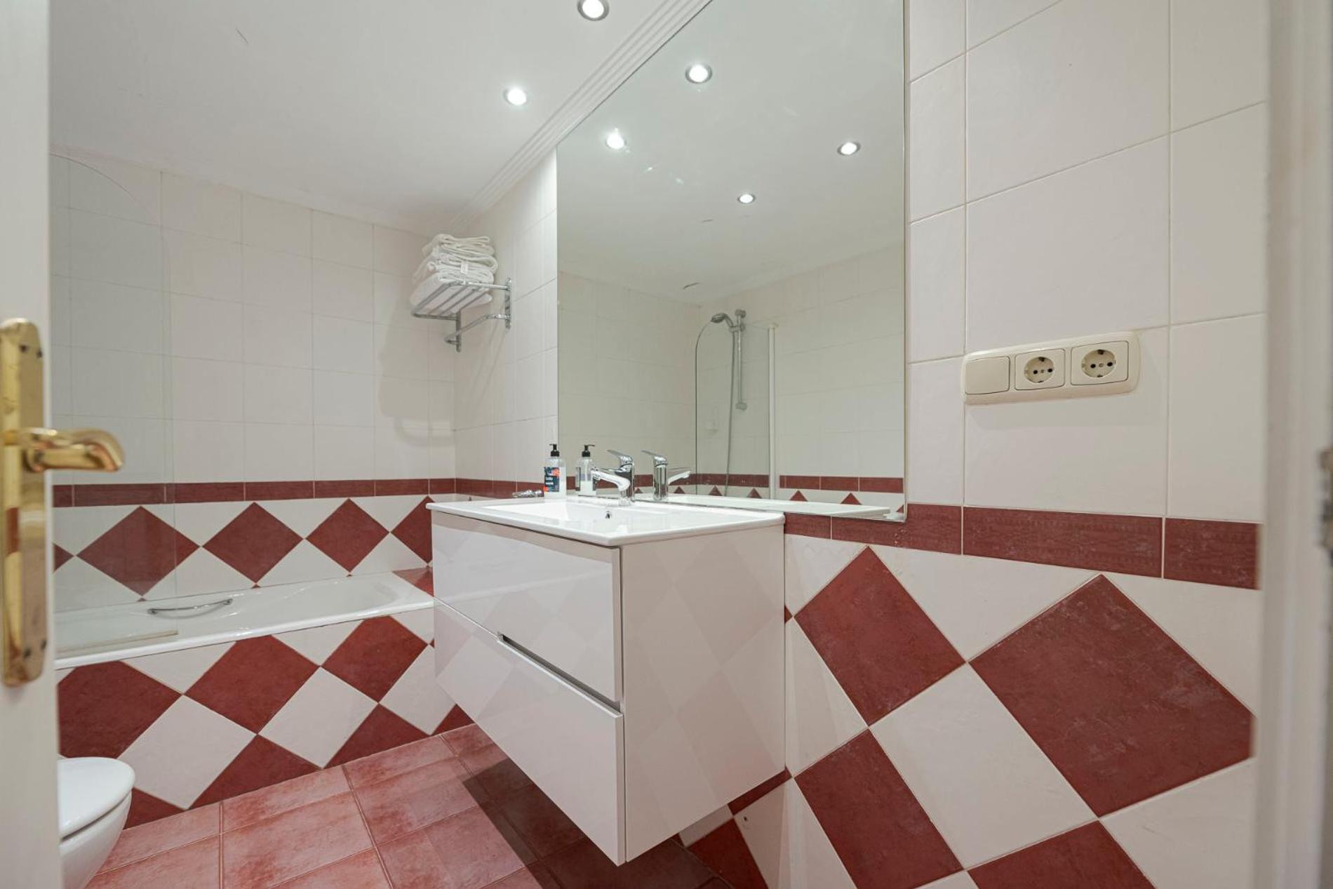 Apartamento Victoria En El Centro De سان سيباستيان المظهر الخارجي الصورة